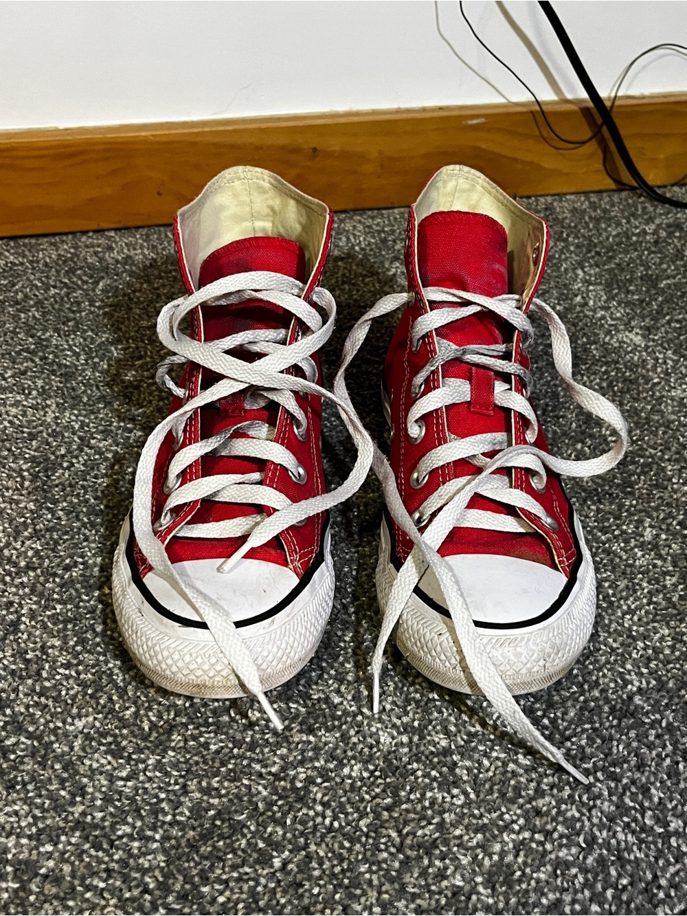 📕Red High Top Converse📕